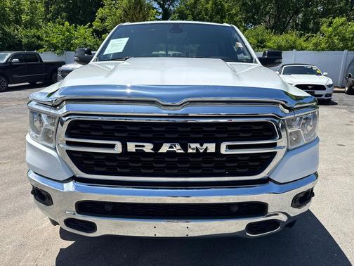 Bright White Clearcoat 2023 RAM 1500 Big Horn/Lone Star
