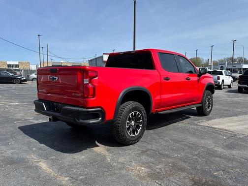 2024 Chevrolet Silverado 1500 ZR2