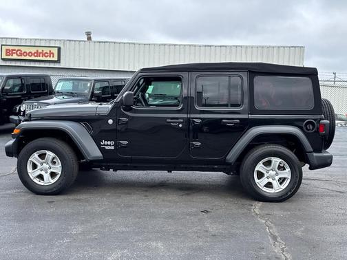 2018 Jeep Wrangler Unlimited Sport