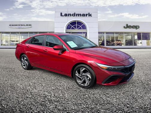 2025 Hyundai ELANTRA SEL