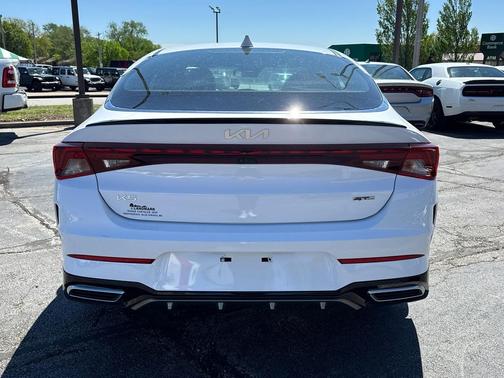 Glacial White Pearl 2023 Kia K5 GT-Line