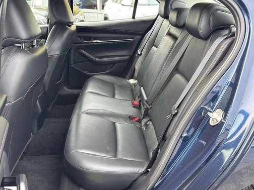 2024 Mazda Mazda3 FWD w/Preferred Package