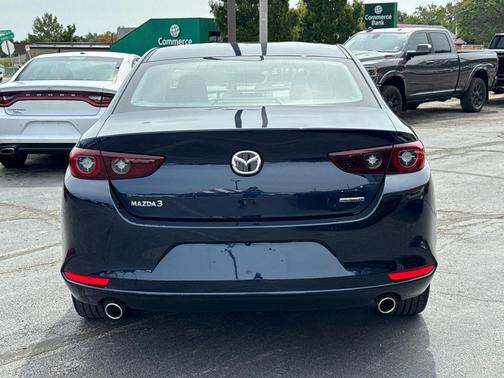 2024 Mazda Mazda3 FWD w/Preferred Package