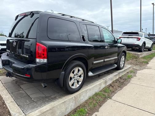 2013 Nissan Armada Platinum