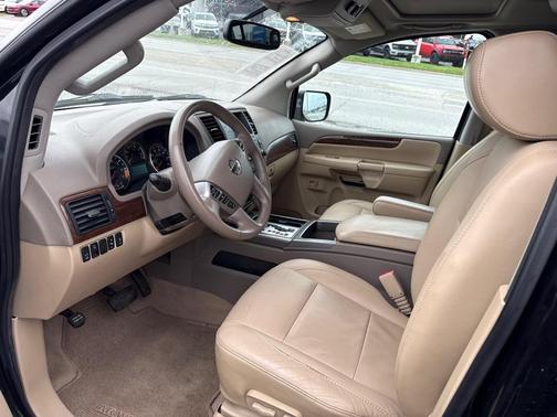 2013 Nissan Armada Platinum