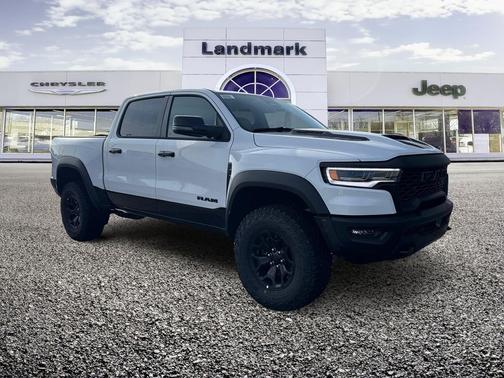 2026 RAM 1500 RHO Crew Cab 4x4 5'7' Box