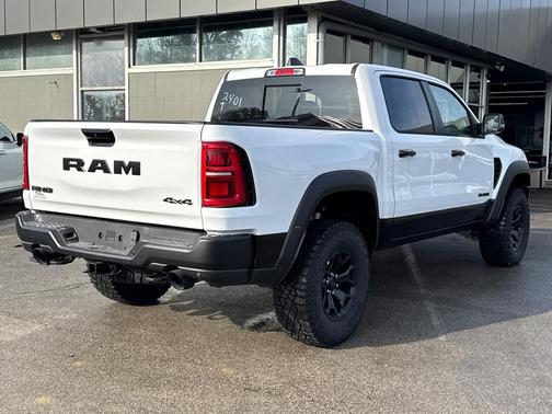 2026 RAM 1500 RHO Crew Cab 4x4 5'7' Box