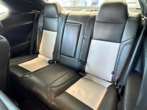 White Knuckle Clearcoat 2023 Dodge Challenger R/T Scat Pack