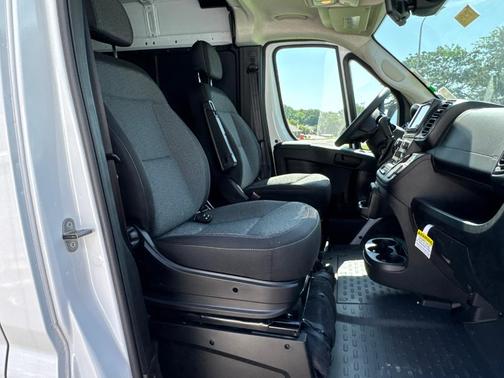 2025 RAM ProMaster 2500 High Roof