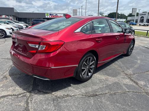 Radiant Red Metallic 2021 Honda Accord EX-L 1.5T