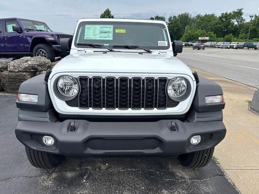 Bright White Clearcoat 2026 Jeep Wrangler Sport