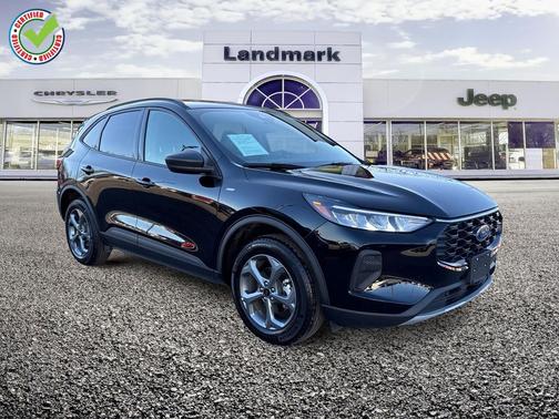 Agate Black Metallic 2025 Ford Escape ST-Line