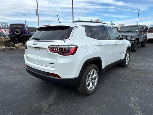 2026 Jeep Compass Latitude