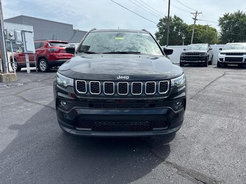 2025 Jeep Compass Latitude