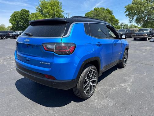 Hydro Blue Pearlcoat 2025 Jeep Compass Limited