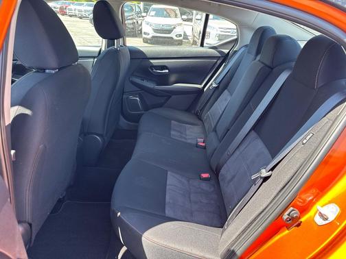 Monarch Orange Metallic/Super Black 2025 Nissan Sentra SR
