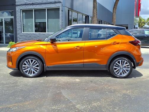 2023 Nissan Kicks SV