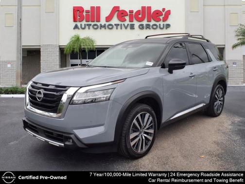2022 Nissan Pathfinder Platinum