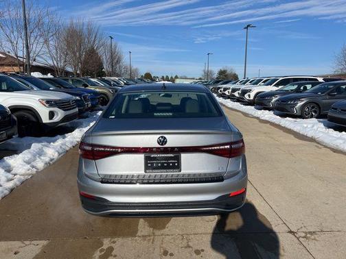 2026 Volkswagen Jetta 1.4T SE