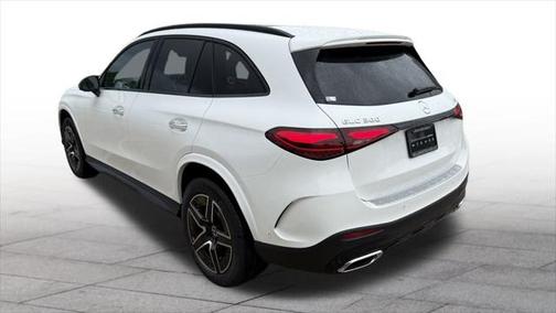 2025 Mercedes-Benz GLC 300 4MATIC
