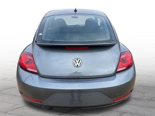 2018 Volkswagen Beetle 2.0T S