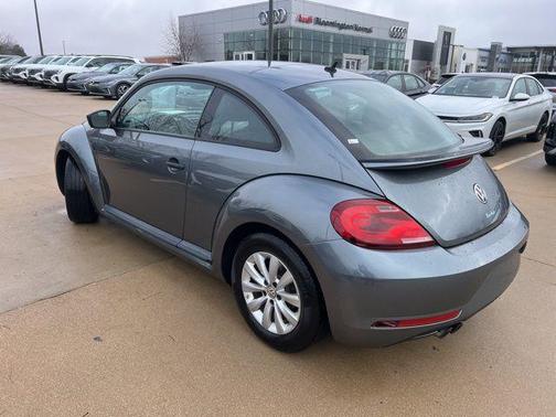 2018 Volkswagen Beetle 2.0T S