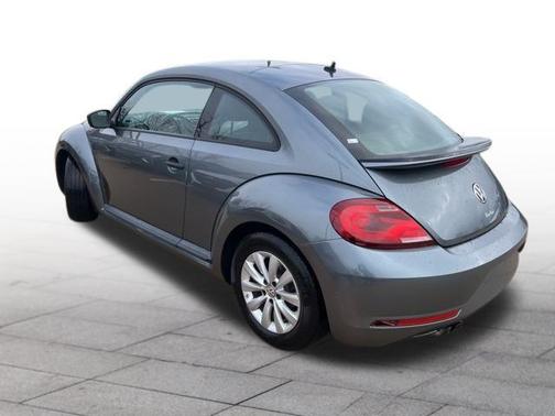 2018 Volkswagen Beetle 2.0T S
