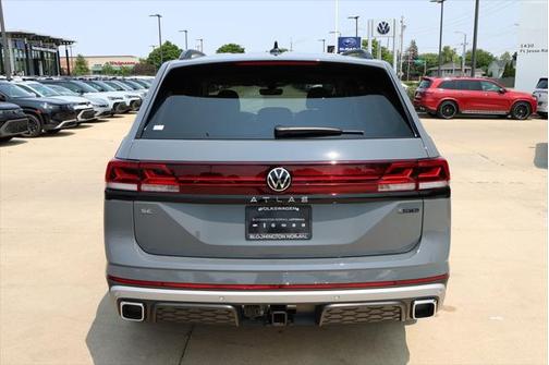 2025 Volkswagen Atlas 2.0T Peak Edition