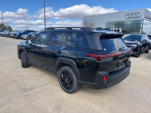 Crystal Black Silica 2026 Subaru Outback Limited