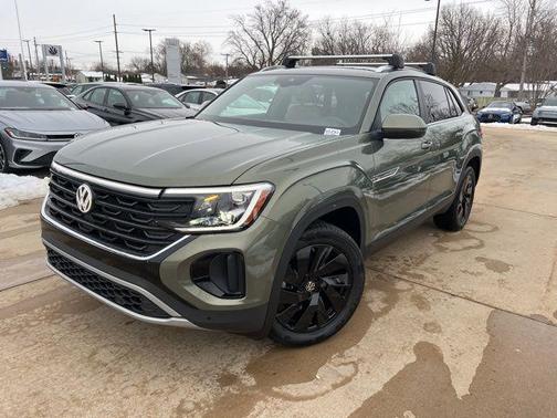 2026 Volkswagen Atlas Cross Sport 2.0T SE w/Technology 4MOTION