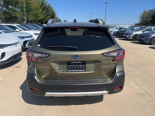 2025 Subaru Outback Touring XT