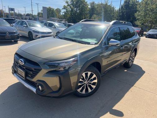2025 Subaru Outback Touring XT