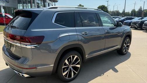 2025 Volkswagen Atlas 2.0T SEL Premium R-Line 4MOTION