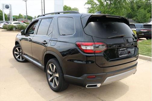 2023 Honda Pilot AWD Elite
