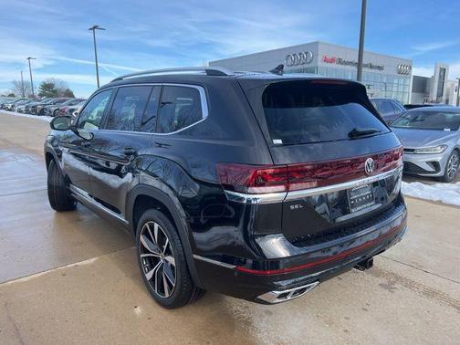 2026 Volkswagen Atlas 2.0T SEL Premium R-Line 4MOTION