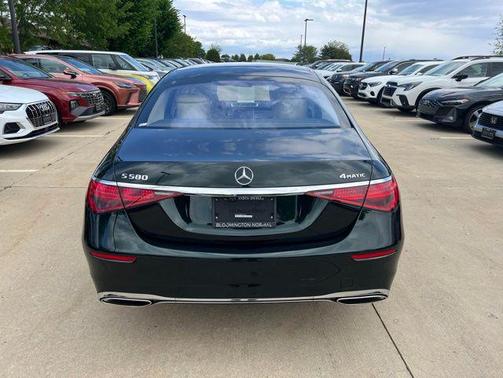 Green 2023 Mercedes-Benz S-Class 4MATIC