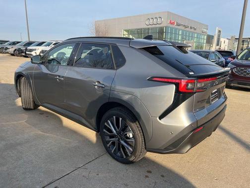 2026 Subaru Solterra Limited