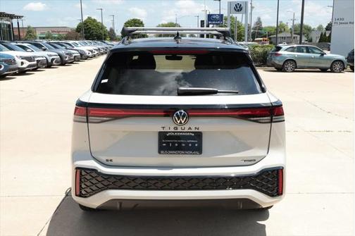 2025 Volkswagen Tiguan 2.0T SE R-Line Black 4MOTION