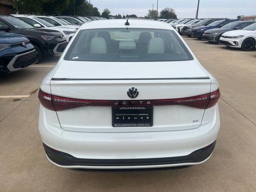 2025 Volkswagen Jetta 1.5T SE