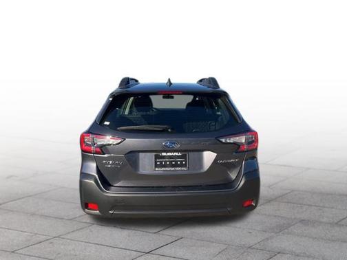 2025 Subaru Outback Base
