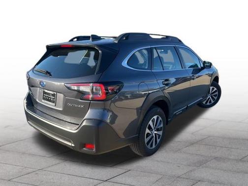 2025 Subaru Outback Base