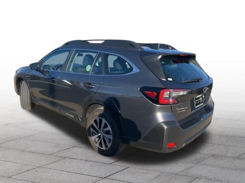 2025 Subaru Outback Base