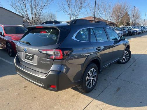 2025 Subaru Outback Base