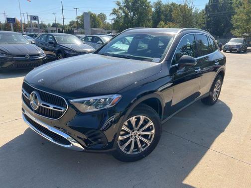 2026 Mercedes-Benz GLC 300 4MATIC