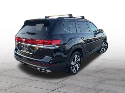 2025 Volkswagen Atlas 2.0T SE w/Technology 4MOTION