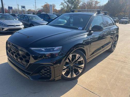 2026 Audi Q8 55 Premium Plus