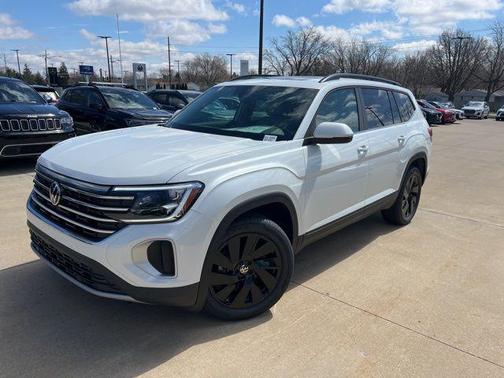 2026 Volkswagen Atlas 2.0T SE w/Technology 4MOTION