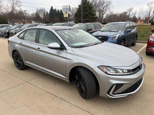 2026 Volkswagen Jetta 1.4T SE