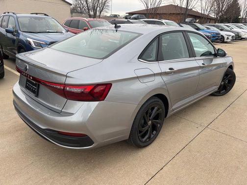 2026 Volkswagen Jetta 1.4T SE