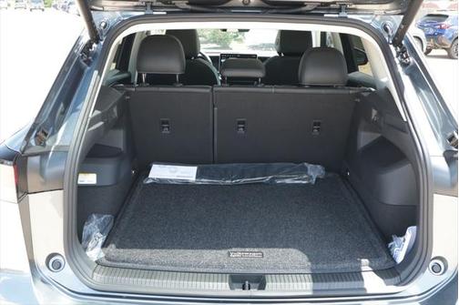 2025 Volkswagen Tiguan 2.0T SE 4MOTION